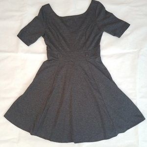 Gray Modcloth dress w/sleeves EUC like new